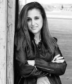 Kristina Rienzi, New Adult Author